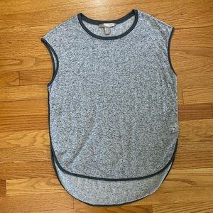 Forever 21 Shirt Women’s XS Heathered Gray Tank Top High Low Hem Slightly Sheer